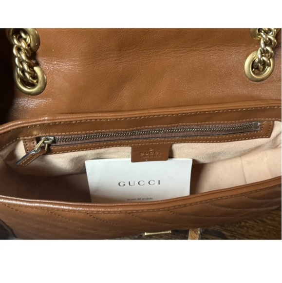 Gucci Brown and Gold Crossbody Bag with Quilted Texture - Picture 4 of 5